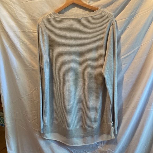 Hilary Radley light sweater with built in shirt - Picture 5 of 5